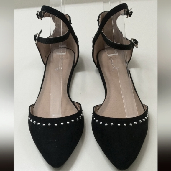Qupid suade stud ankle strap flats size 7 like new worn once - Picture 5 of 8